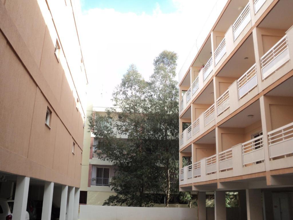 Lykavitos Apartments Никозия Екстериор снимка