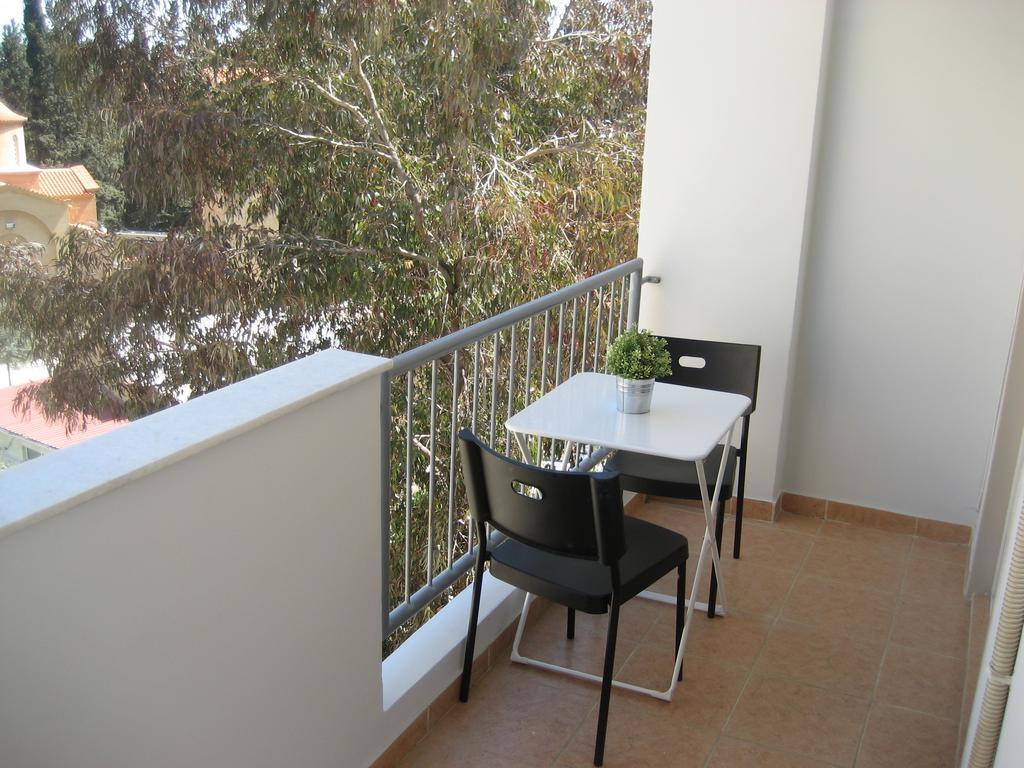 Lykavitos Apartments Никозия Стая снимка